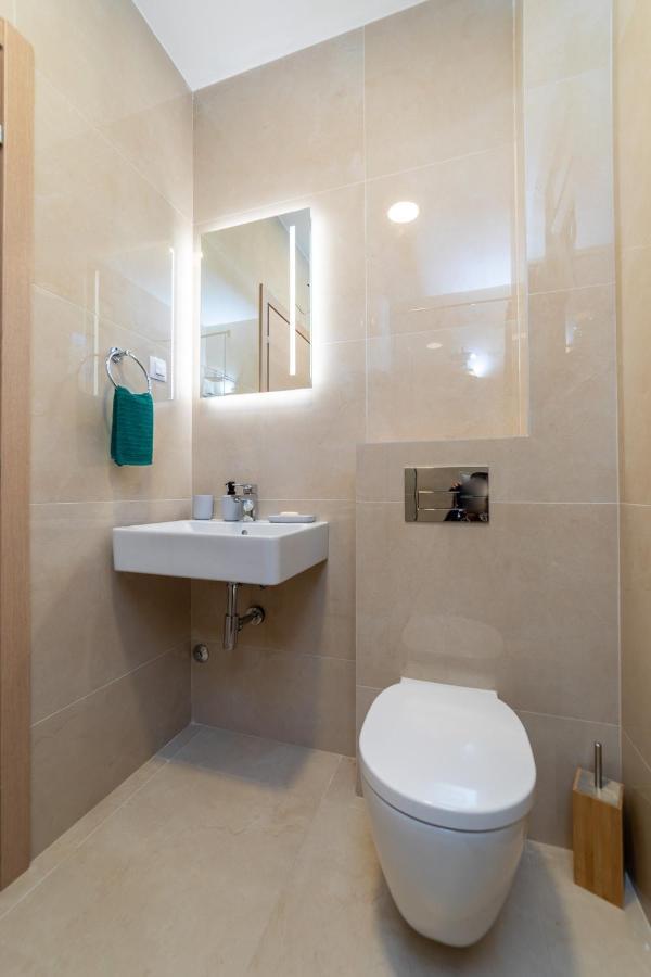 Ana's Mne Apartment